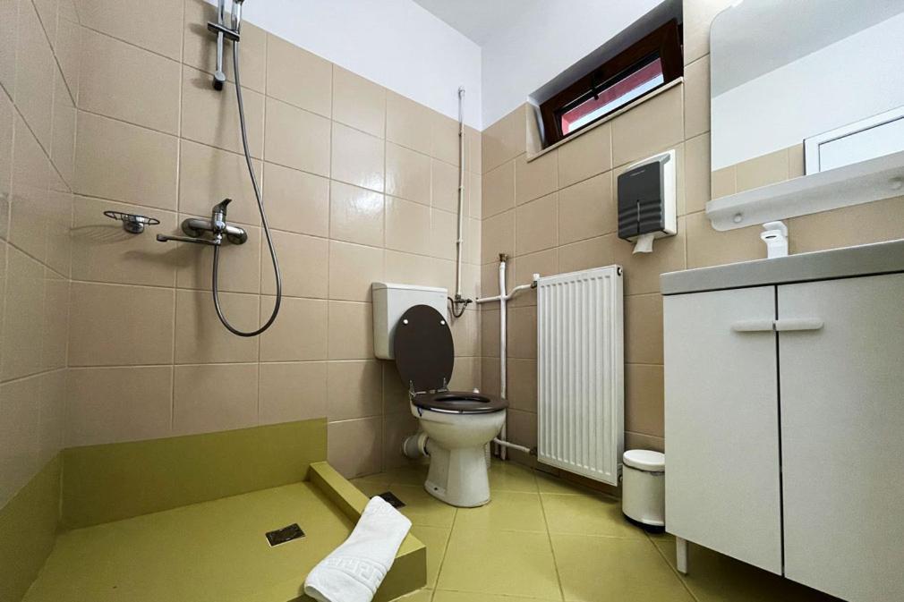 Motel Gilău Habitación foto